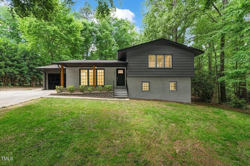 6421 Arrington Rd, Raleigh, NC 27607