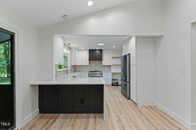 6421 Arrington Rd, Raleigh, NC 27607