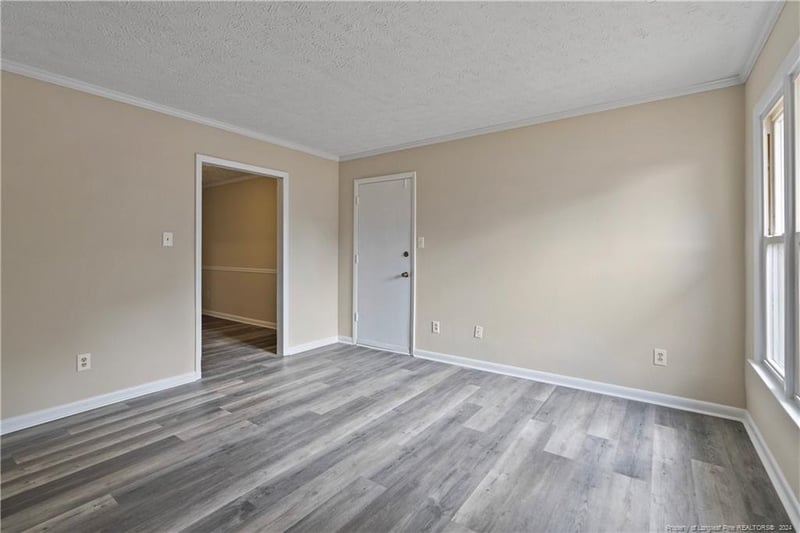 6422 Rannock Dr, Fayetteville, NC 28304
