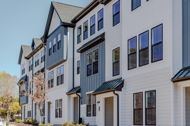 6422 Tanner Oak Ln, Raleigh, NC 27613