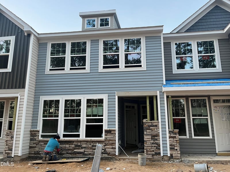 6423 Granite Quarry Dr, Raleigh, NC 27610