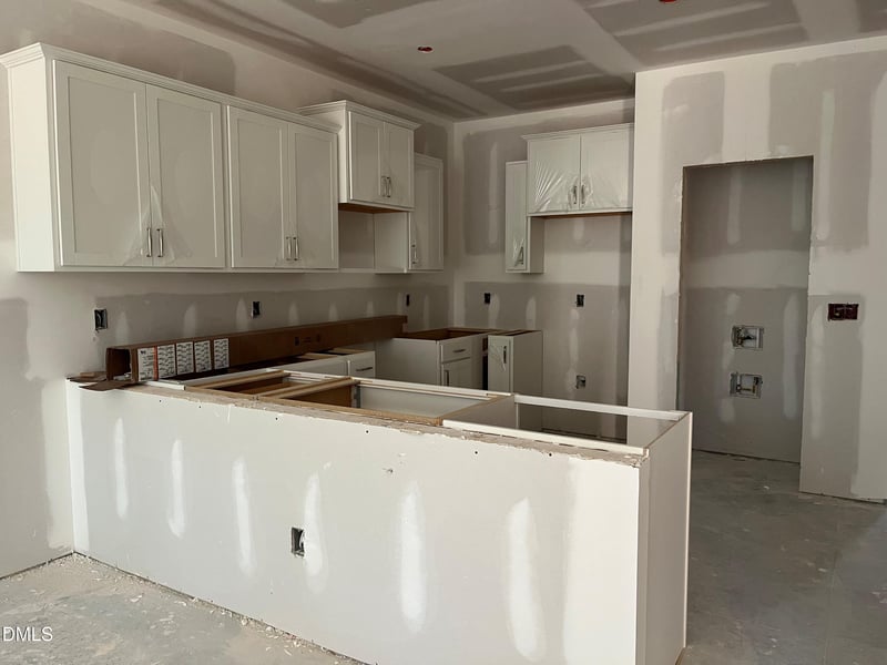 6423 Granite Quarry Dr, Raleigh, NC 27610