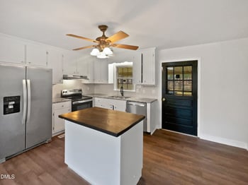 6423 Whitt Rd, Durham, NC 27712