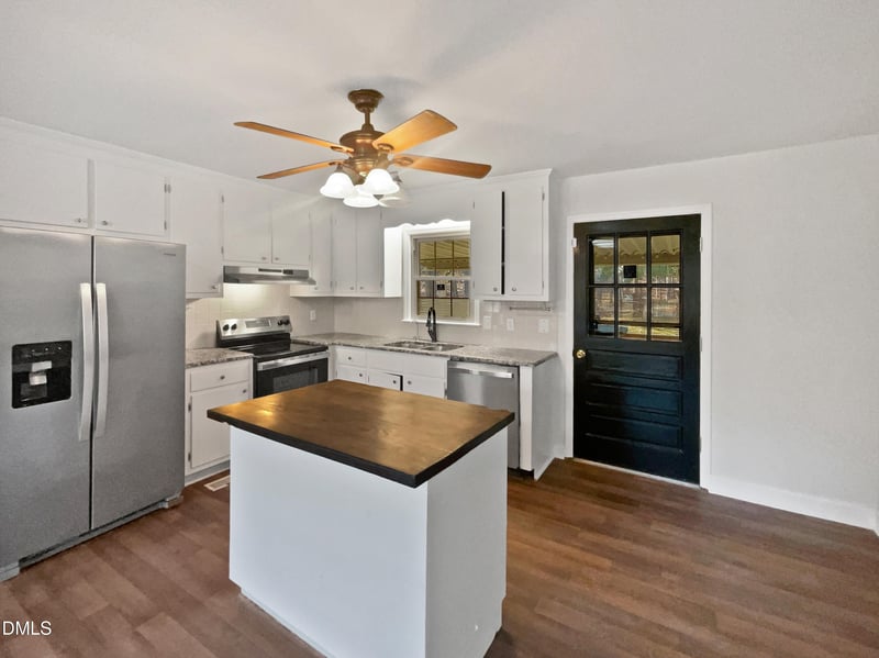 6423 Whitt Rd, Durham, NC 27712