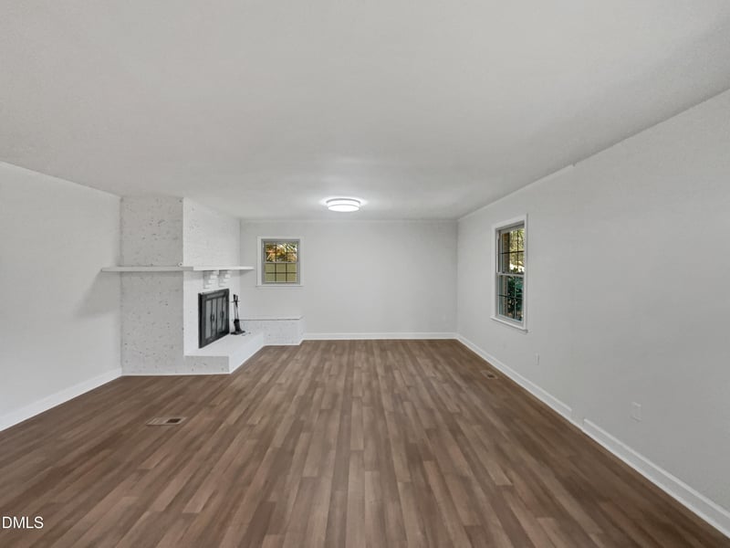 6423 Whitt Rd, Durham, NC 27712