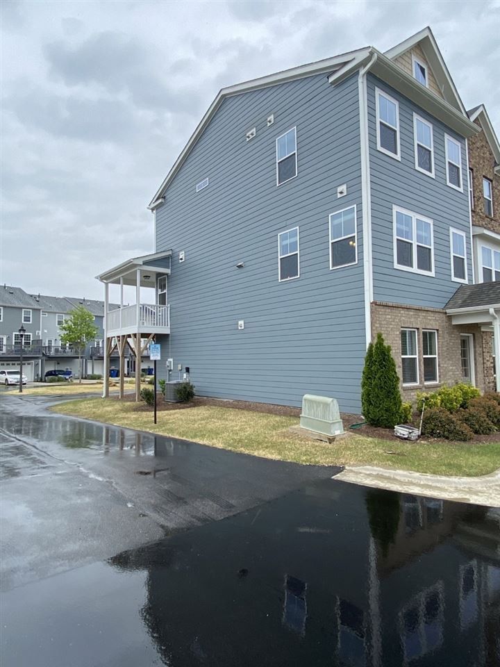 6424 Archwood Ave, Raleigh, NC 27616