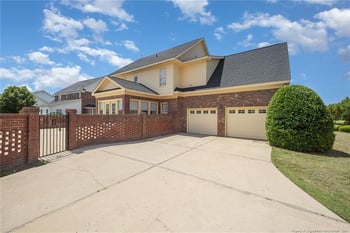 6424 Fulham Rd, Fayetteville, NC 28311