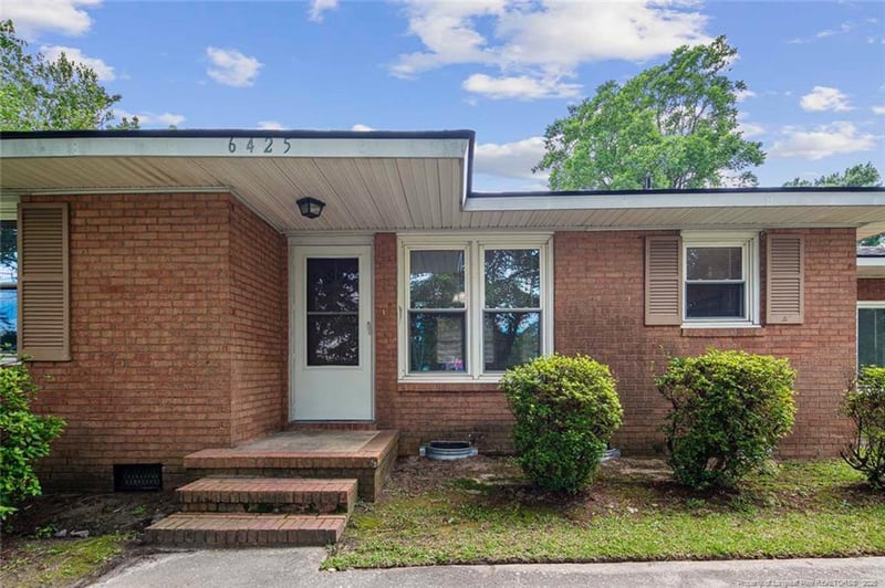 6425 Morganton Rd, Fayetteville, NC 28314