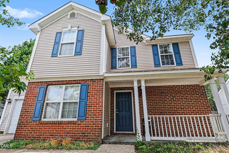 6428 Saybrooke Dr, Raleigh, NC 27604