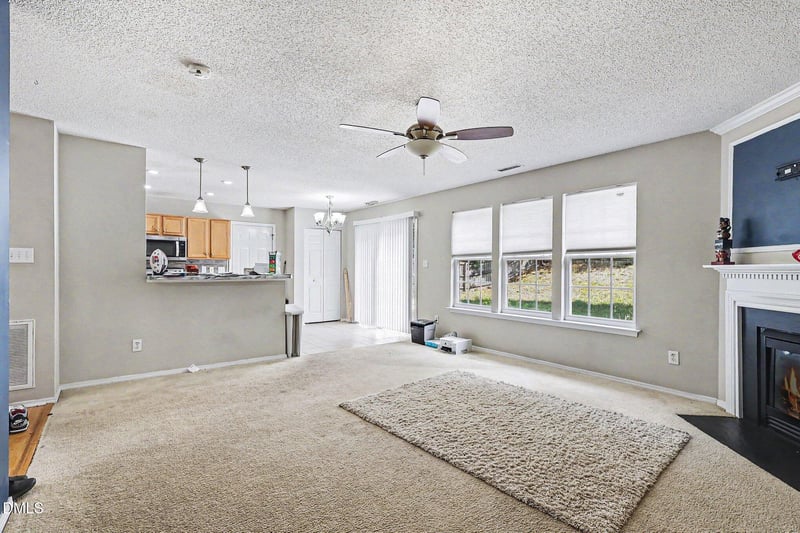 6428 Saybrooke Dr, Raleigh, NC 27604