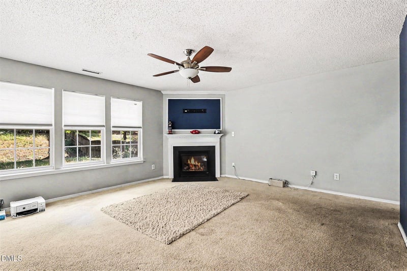 6428 Saybrooke Dr, Raleigh, NC 27604