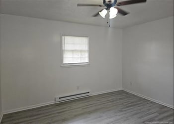 6429 Starbrook Dr, Fayetteville, NC 28304