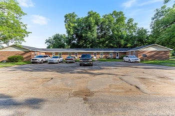 6429 Starbrook Dr, Fayetteville, NC 28304