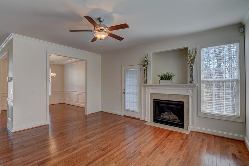 6429 Westborough Dr, Raleigh, NC 27612
