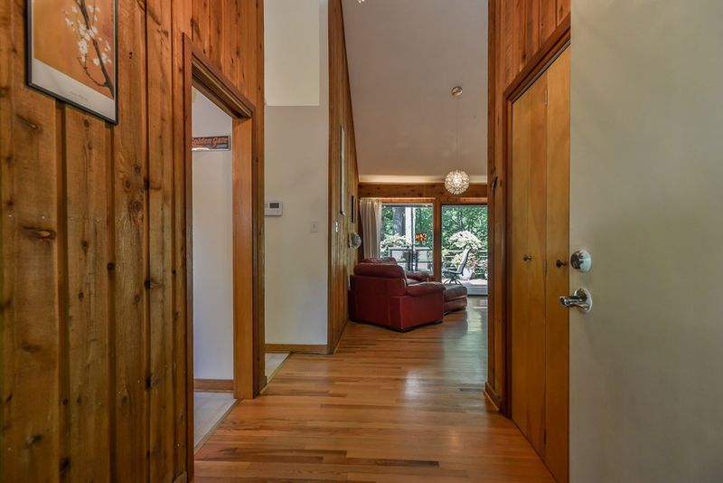 643 Rock Creek Rd, Chapel Hill, NC 27514