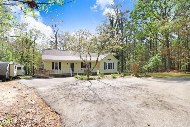 643 Vinson Rd, Clayton, NC 27527