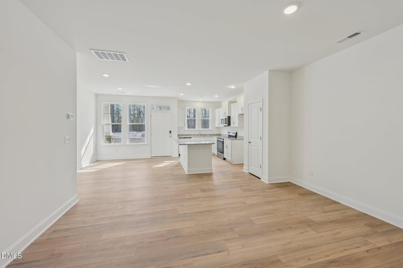 6431 Granite Quarry Dr, Raleigh, NC 27610