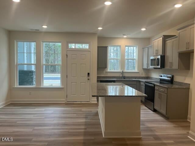 6431 Granite Quarry Dr, Raleigh, NC 27610