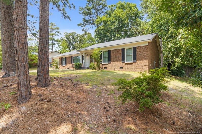6432 Easthampton Rd, Fayetteville, NC 28314