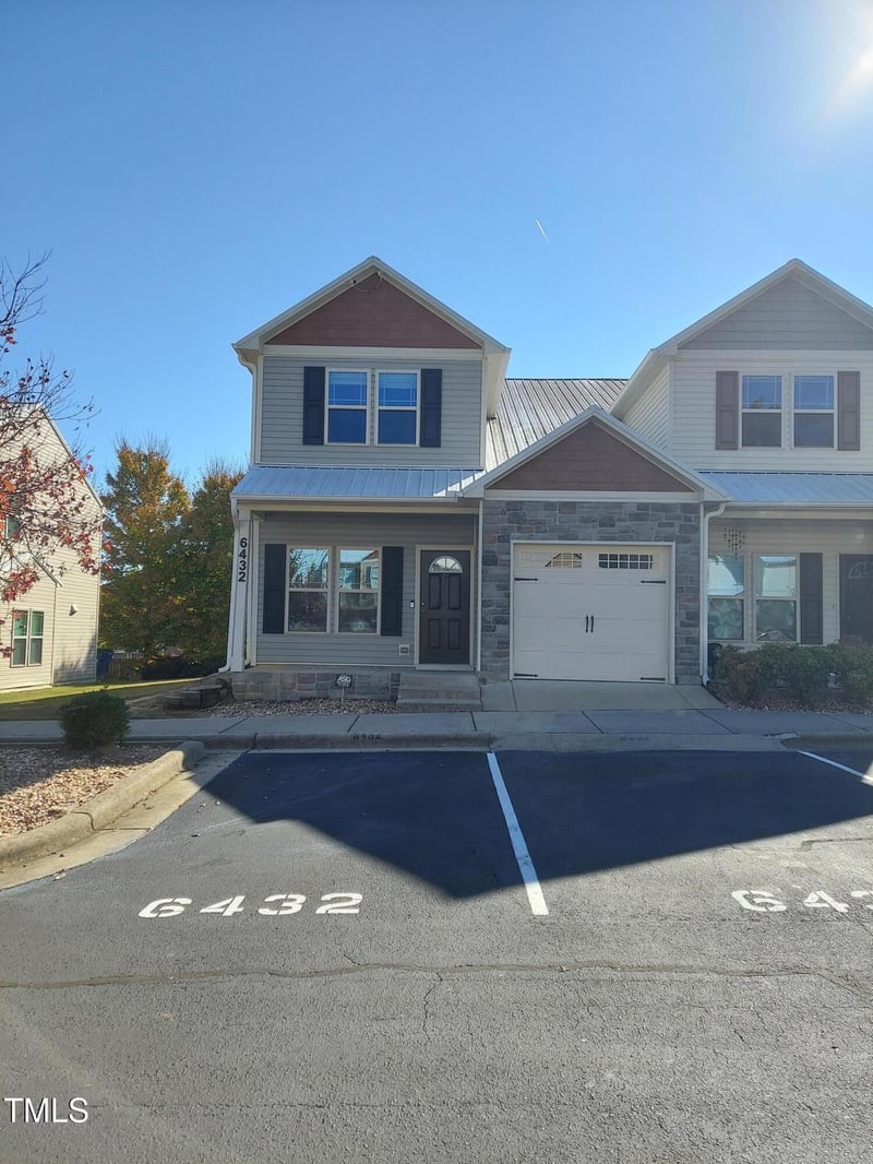 6432 Hatchies Dr, Raleigh, NC 27610