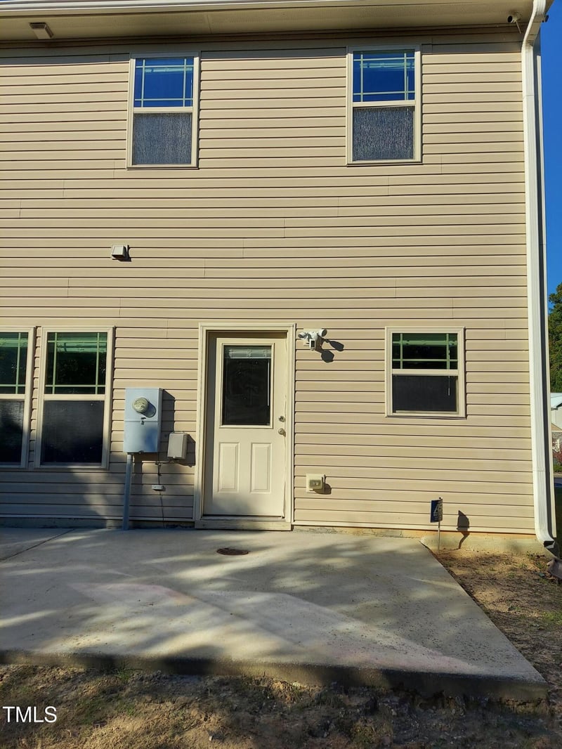 6432 Hatchies Dr, Raleigh, NC 27610