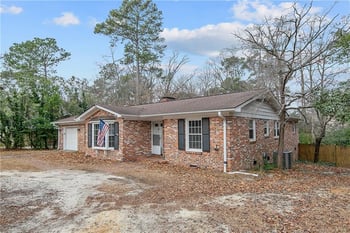 6432 Milford Rd, Fayetteville, NC 28303