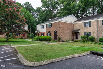 6433 New Market Way, Raleigh, NC 27615