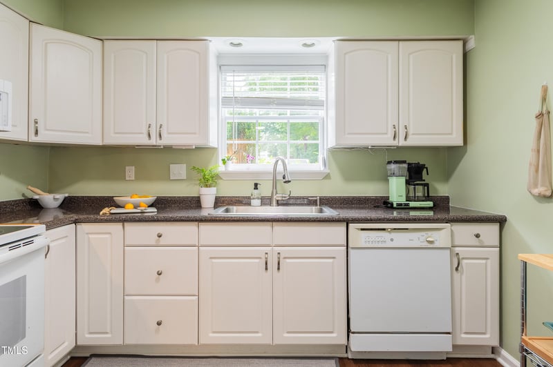 6433 New Market Way, Raleigh, NC 27615