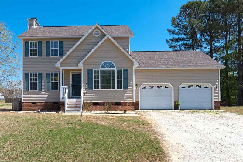 6433 Silver Spring Ct, Willow Springs, NC 27592