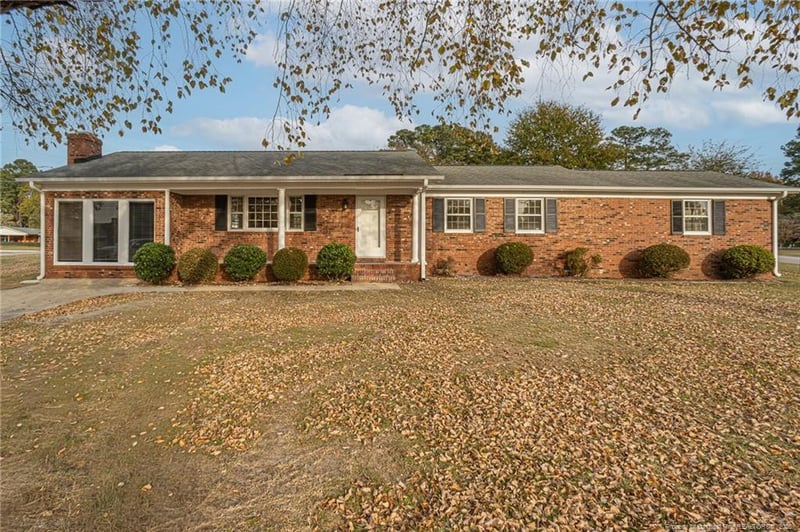 6434 Kincross Ave, Fayetteville, NC 28304
