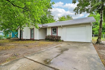 6434 Rannock Dr, Fayetteville, NC 28304