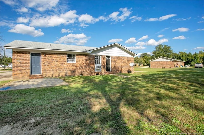 6439 Applecross Ave, Fayetteville, NC 28304