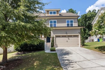 6439 Grassy Knoll Ln, Raleigh, NC 27616
