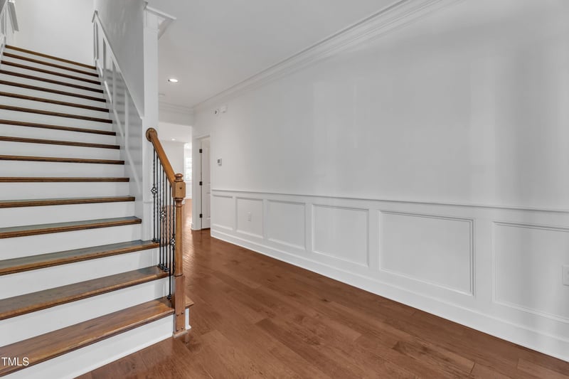 644 Angelica Cir, Cary, NC 27518