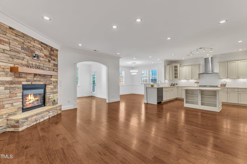 644 Angelica Cir, Cary, NC 27518