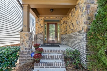 644 Angelica Cir, Cary, NC 27518