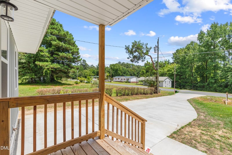 644 Moores Chapel Rd, Lillington, NC 27546