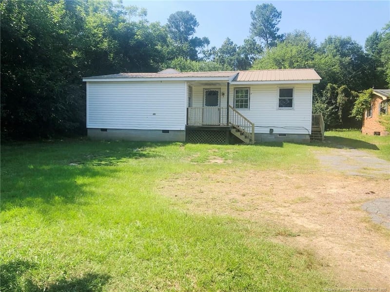 644 Moores Chapel Rd, Lillington, NC 27546