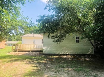 644 Moores Chapel Rd, Lillington, NC 27546