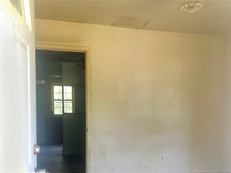 644 Moores Chapel Rd, Lillington, NC 27546