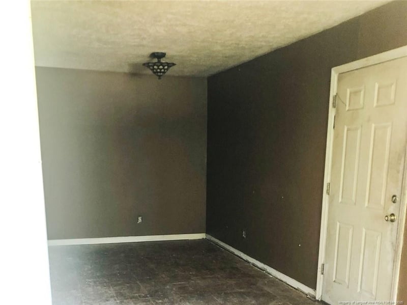 644 Moores Chapel Rd, Lillington, NC 27546