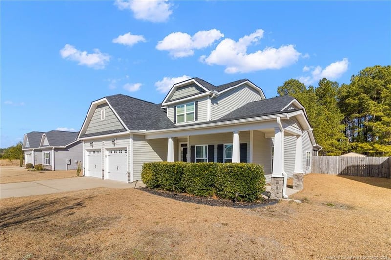 6440 Bretton Woods Dr, Hope Mills, NC 28348