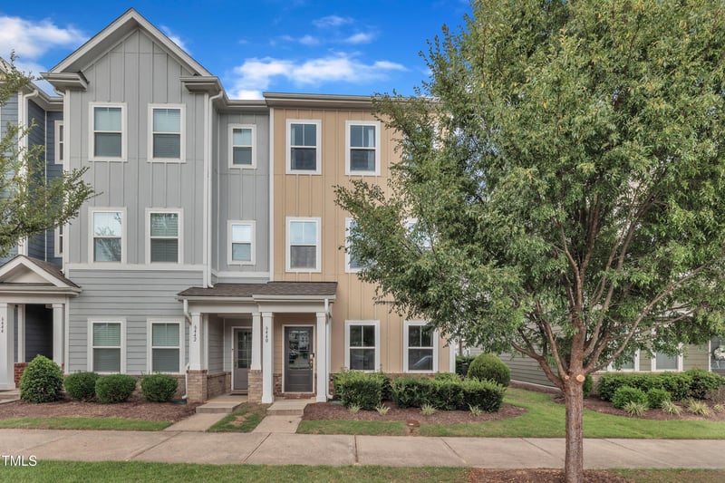 6440 Perry Creek Rd, Raleigh, NC 27616