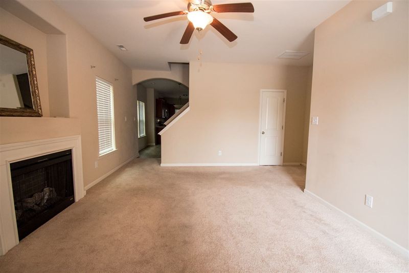 6441 Hatchies Dr, Raleigh, NC 27610