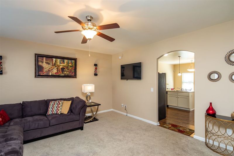 6442 Hatchies Dr, Raleigh, NC 27610