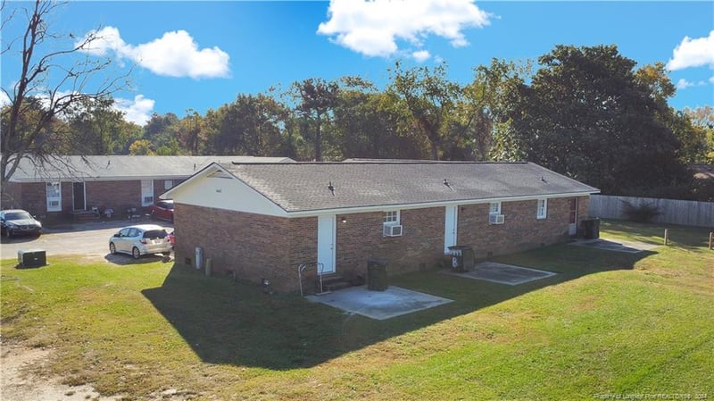 6443 Applecross Ave, Fayetteville, NC 28304