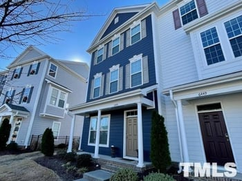 6445 Giddings St, Raleigh, NC 27616