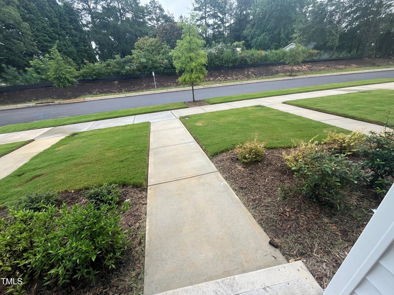 6449 Granite Quarry Dr, Raleigh, NC 27610