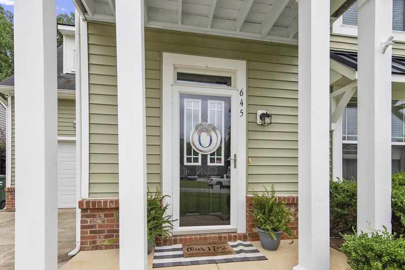 645 Mccarthy Dr, Clayton, NC 27527