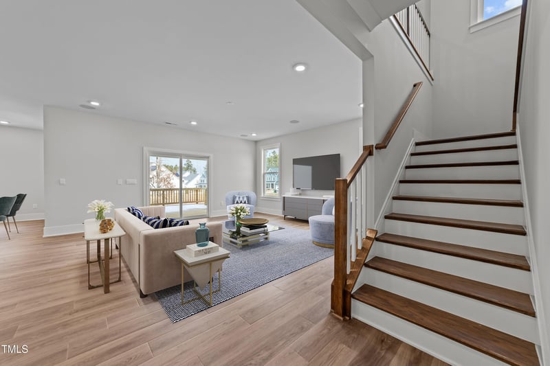 645 Silvercomet Dr, Knightdale, NC 27545